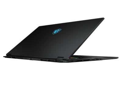 MSI Stealth 18HX AI-048XES U9 64GB 2TB 5090 DOS 18
